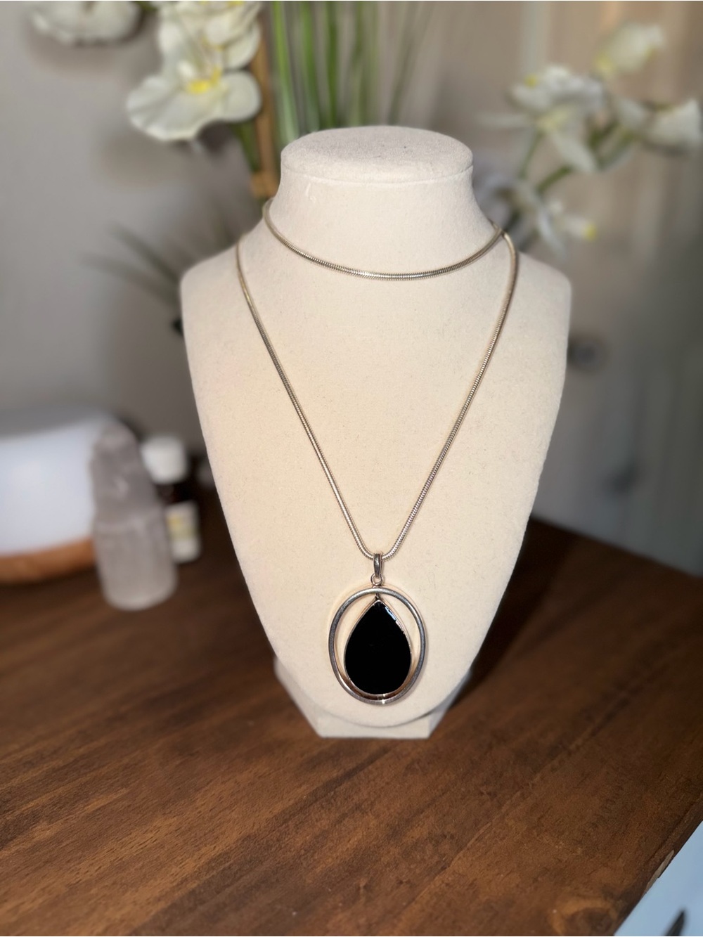 Robert Rose Double-sided Enamel Pendant Necklace Silvertone Chain 30 Inch